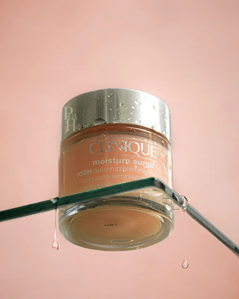 Clinique Moisture Surge 100H